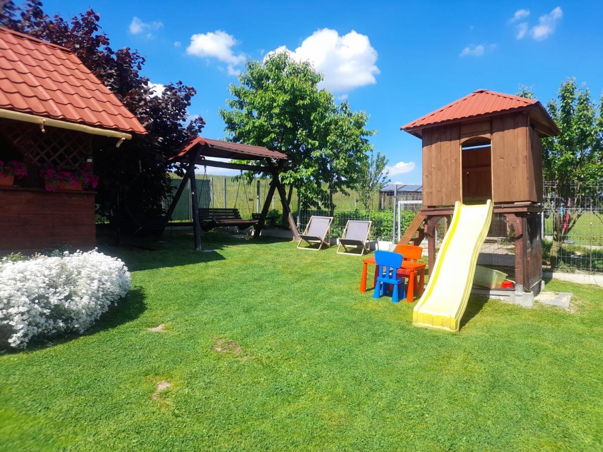 Noclegi U Knutelskich Grywald Exterior foto
